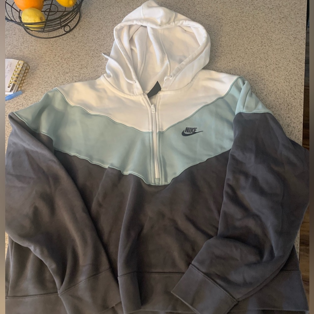 Nike Quarter Zip